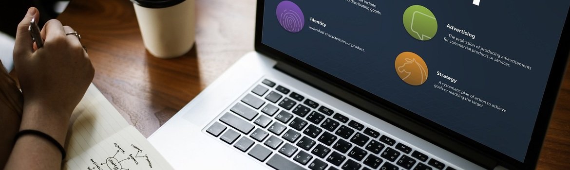 Apacare OraLactin dantų pasta – sudėties analizė ir poveikis emaliui